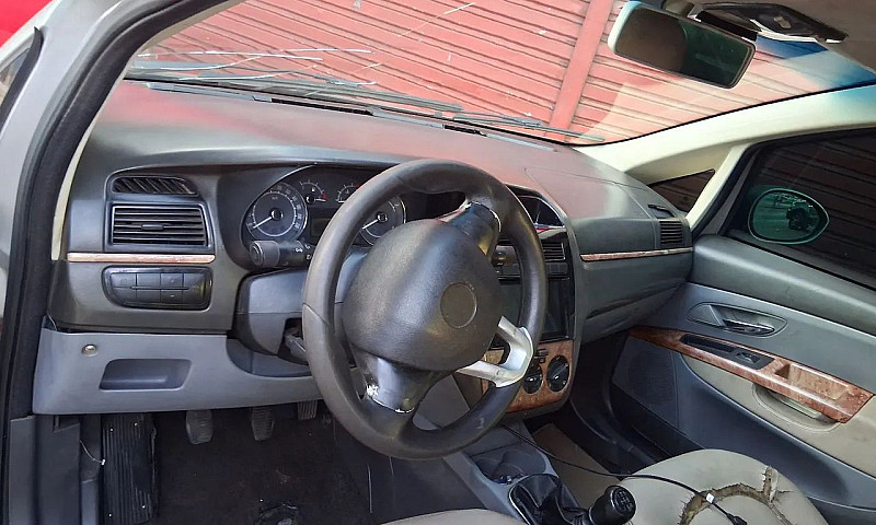 Fiat Linea 1.9/ Hlx ...