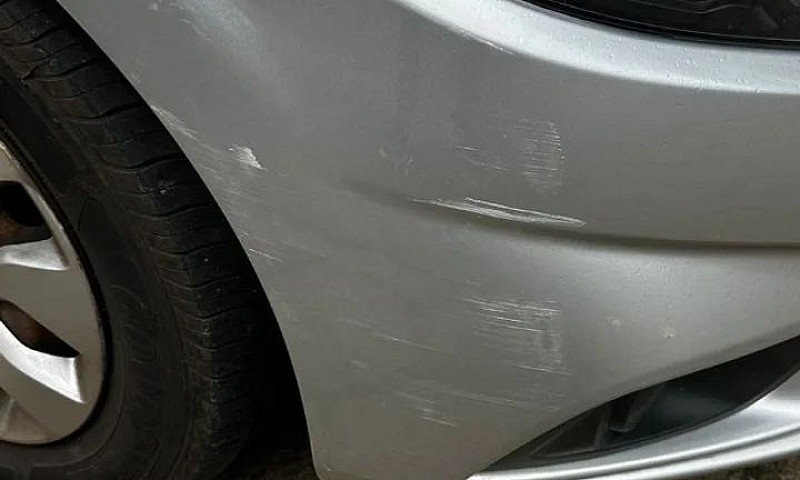Chevrolet Onix Hatch...