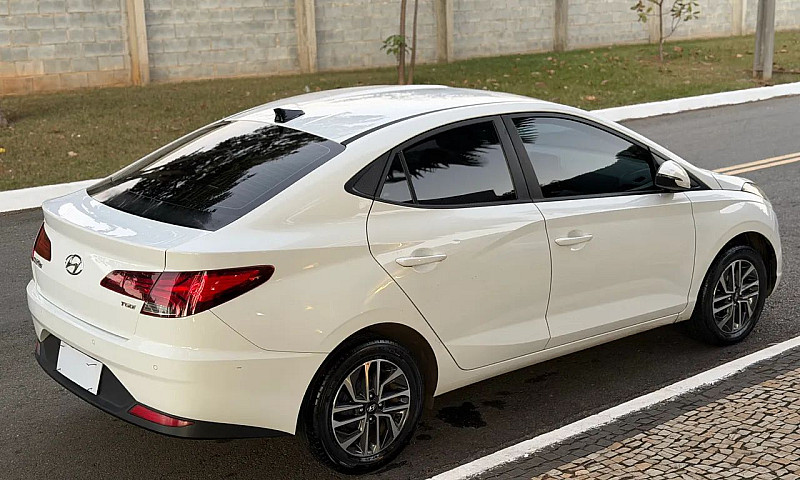Hyundai Hb20S Evolut...