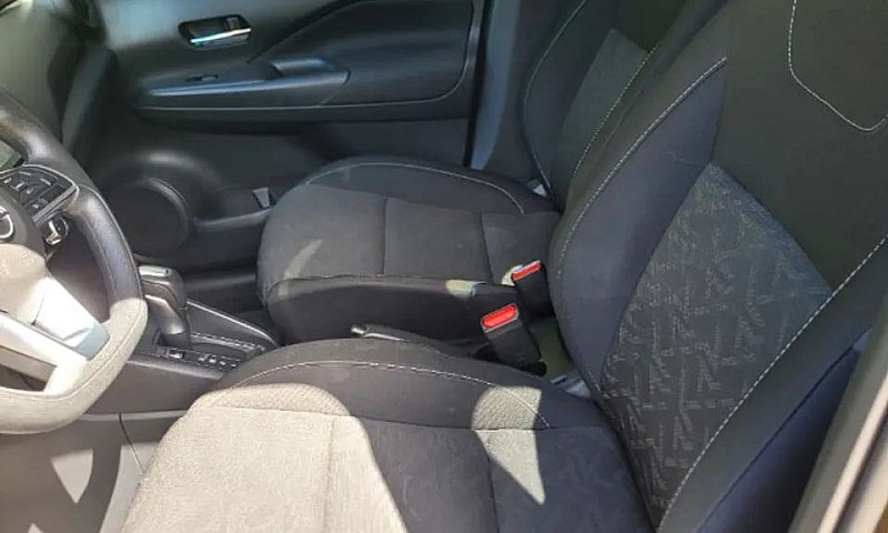 Nissan Kicks Sense 1...