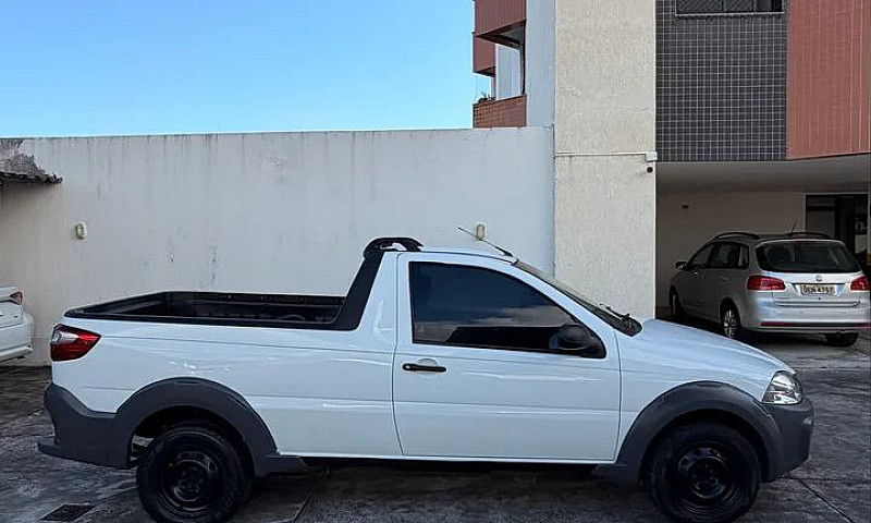 Fiat Strada Working ...