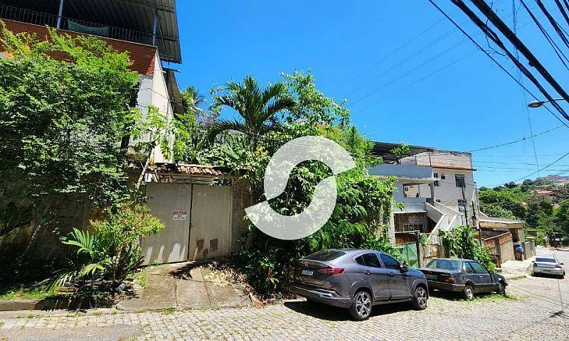Casa Com 6 Dormitóri...