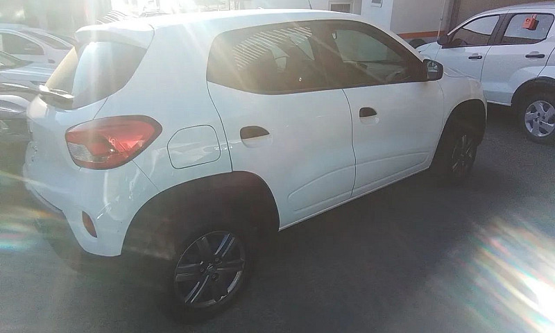 Renault Kwid 1.0 Zen...