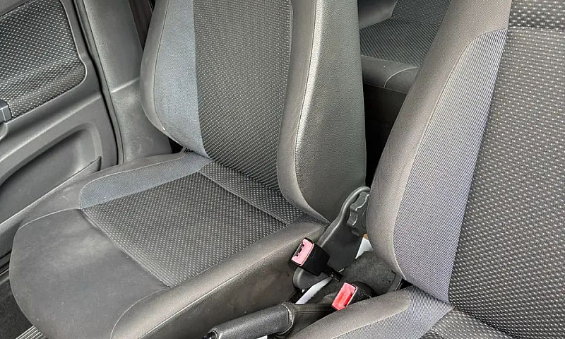 Volkswagen Gol Geraç...