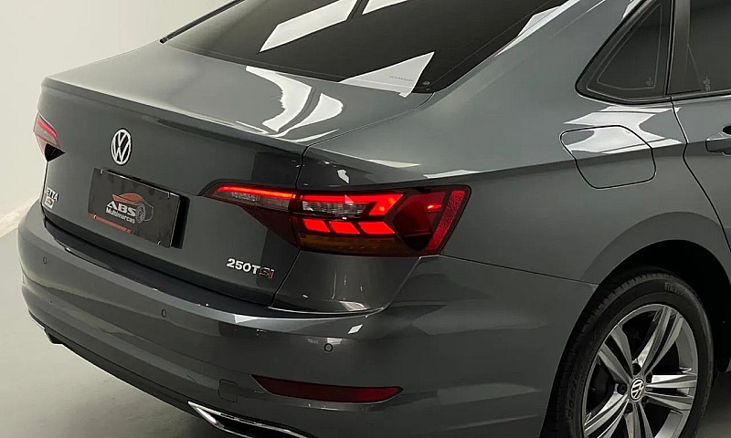 Volkswagen Jetta R-L...
