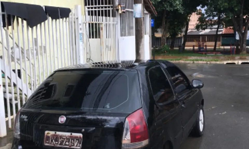 Fiat Palio 1.0 Econo...