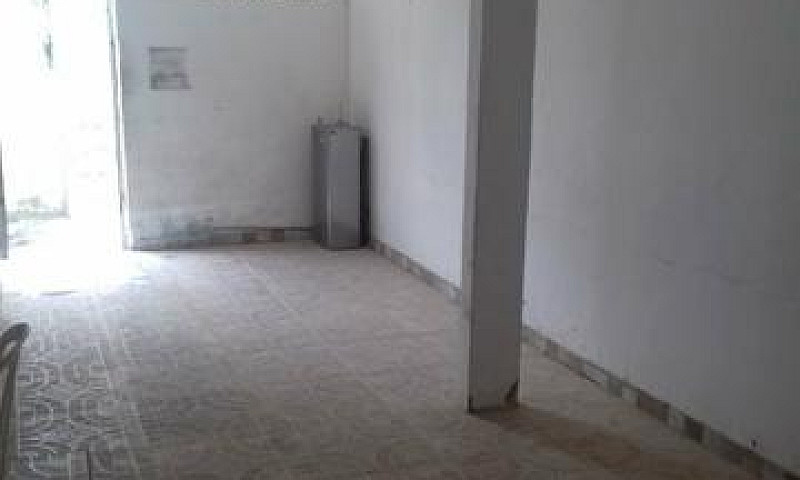 Vendo Casa Cajazeira...