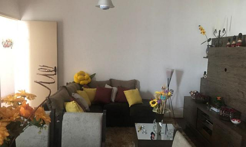 Casa À Venda Com 3 D...