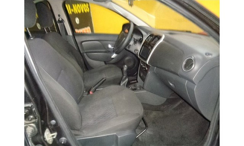 Renault Sandero 2016...