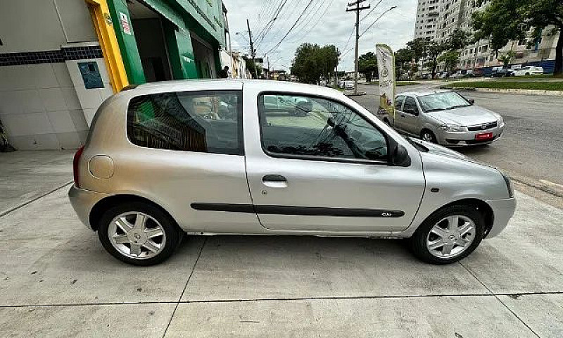 Renault Clio Hatch 1...