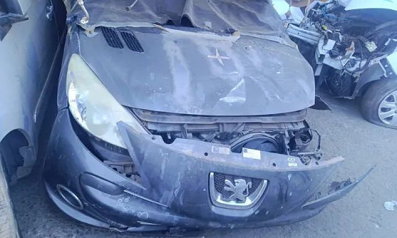 Peugeot 207 Sedan Pa...