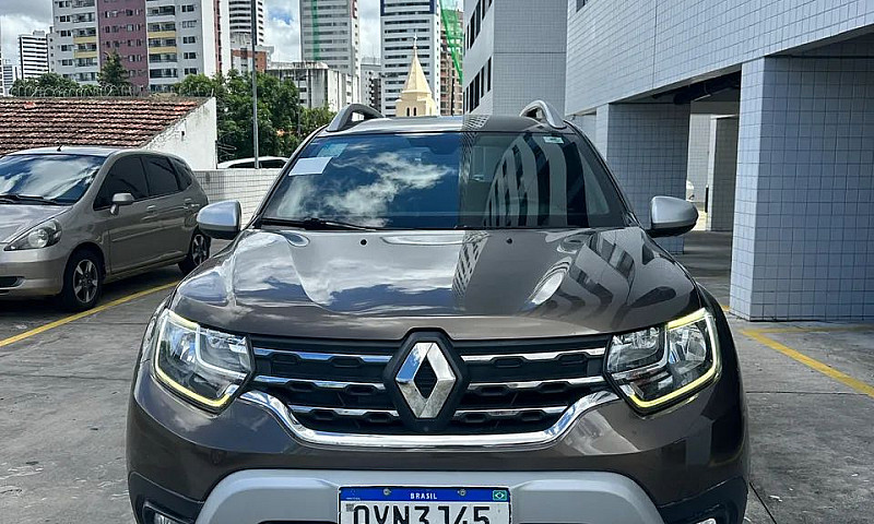 Renault Duster Iconi...