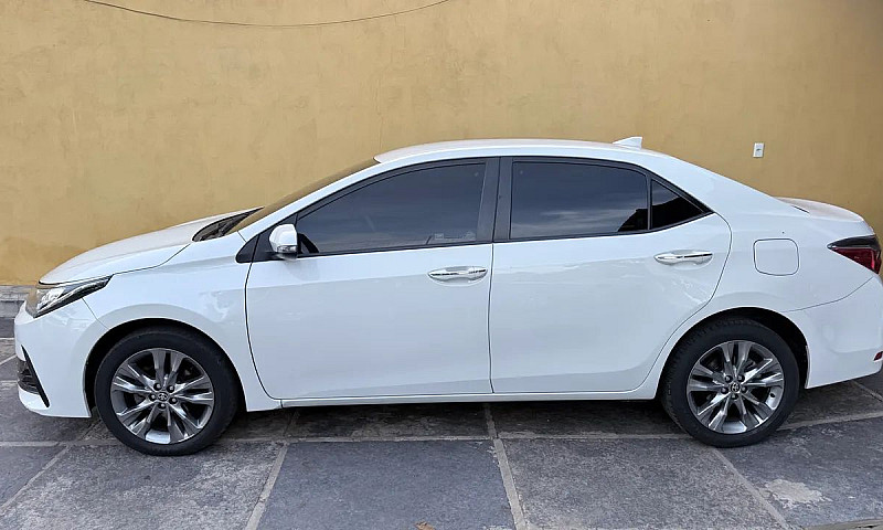 Toyota Corolla Xei 2...