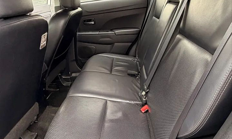 Mitsubishi Asx 2.0 1...