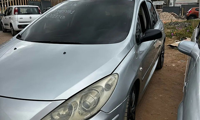 Peugeot 307 Sed. Pre...