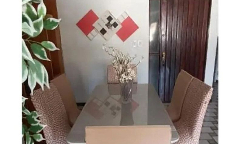 Amplo Apartamento Mo...