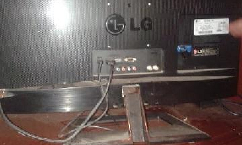 Tv Lg 27 Polegadas...