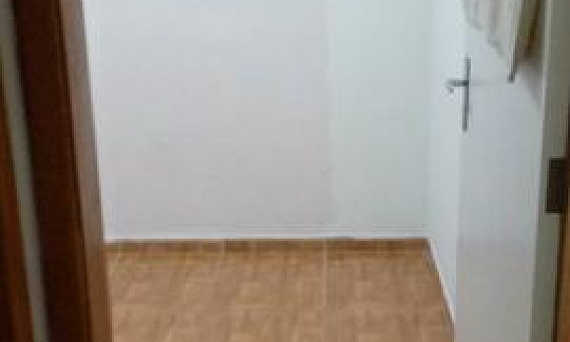 Alugo Apartamento...