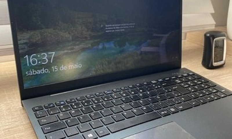 Notebook Vaio Fe15...