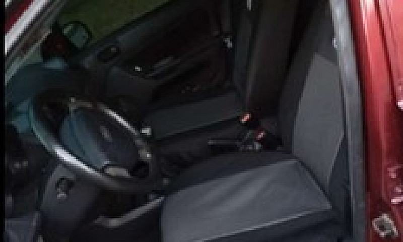 Fiesta Sedan 2008...