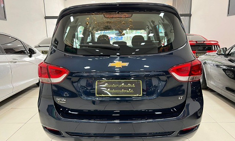 Chevrolet Spin Lt 1....