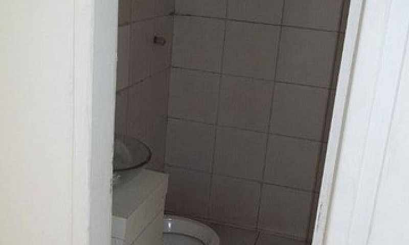 Casa Com 3 Dormitóri...