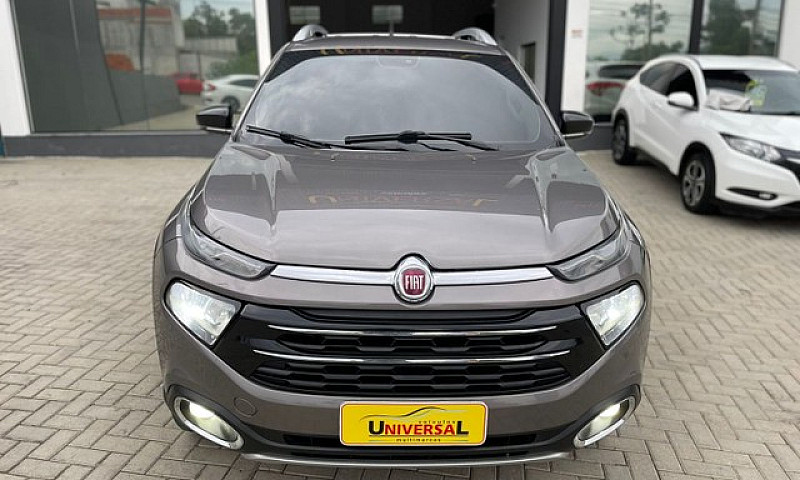 Fiat Toro Volcano 2....