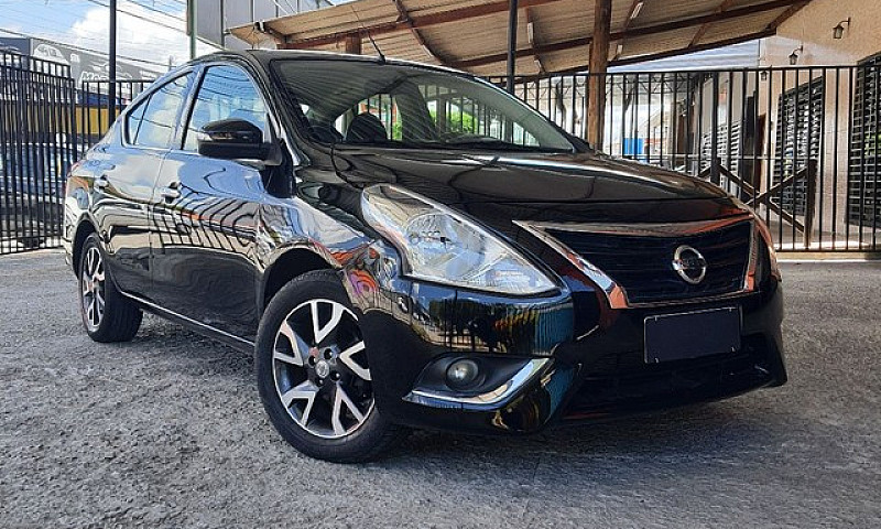 Nissan Versa 1.6 Sl...