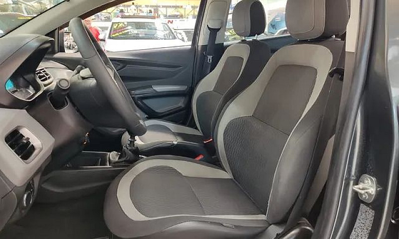 Chevrolet Onix  1.0 ...