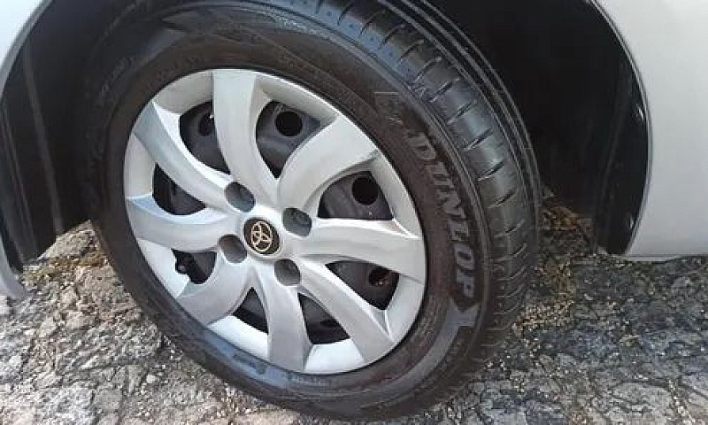 Etios Sedan 1.5 2013...