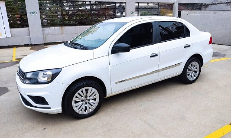 Volkswagen Voyage 1....
