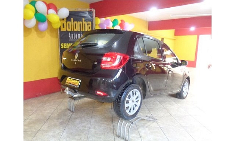 Renault Sandero 2016...