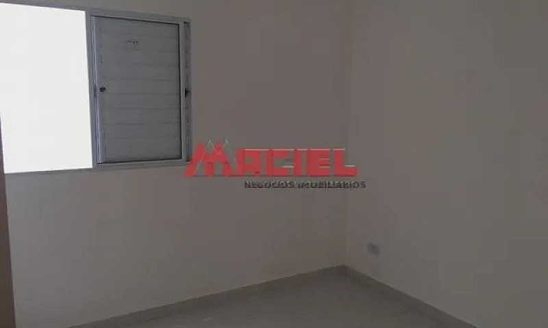 Casa Condomínio Em S...