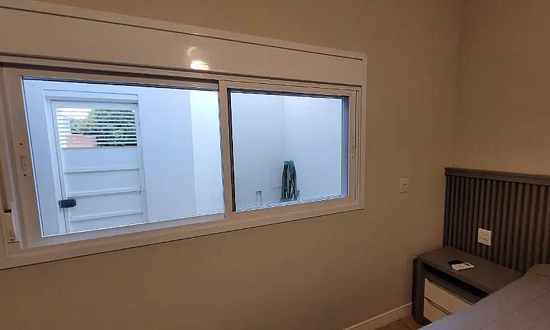 Imóvel Residencial À...