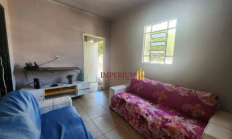 Casa Com 2 Dormitóri...