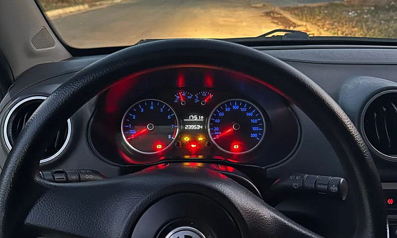 Volkswagen Gol Geraç...