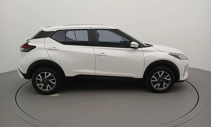 Nissan Kicks Sense 1...