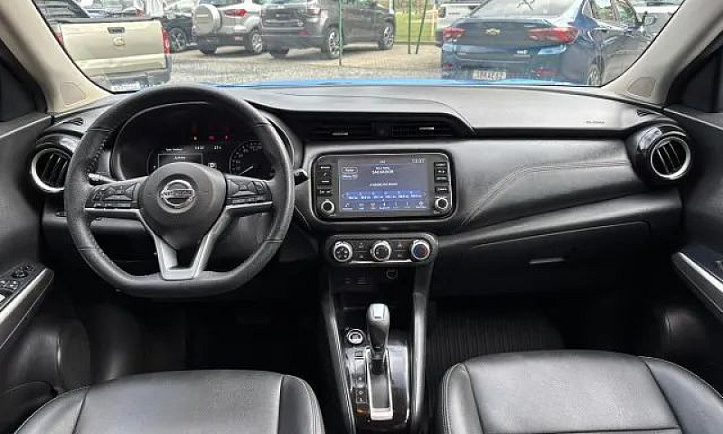 Nissan Kicks Advance...
