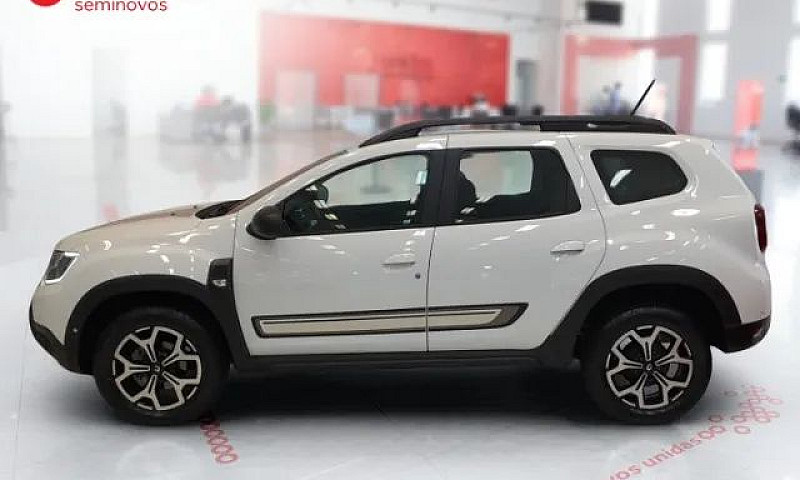 Renault Duster Iconi...