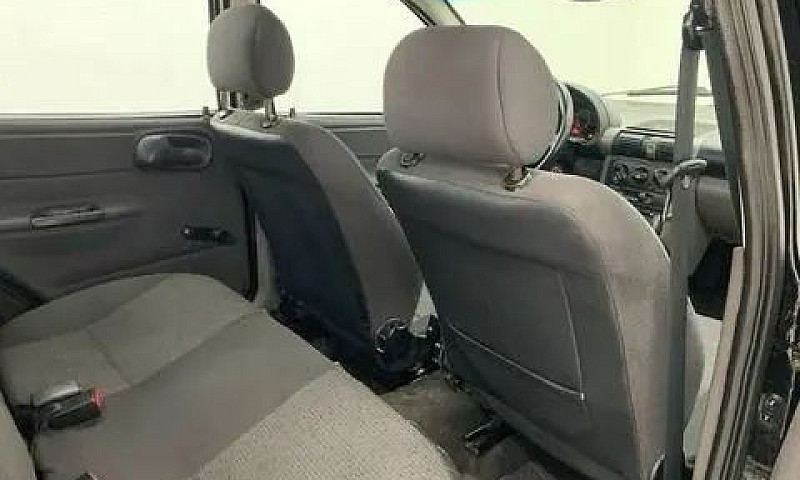 Chevrolet Celta Spir...