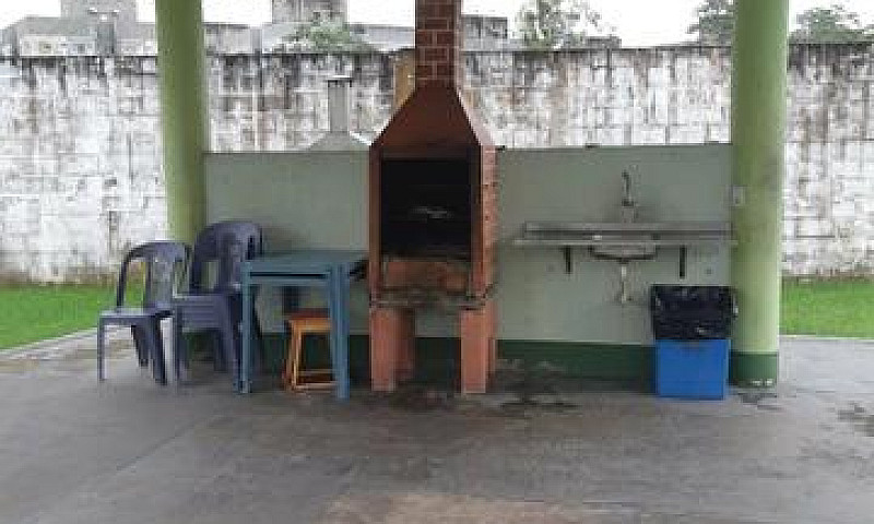 Vendo Apartamento Na...