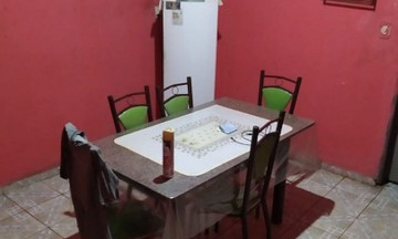 Vendo Casa Bem Local...