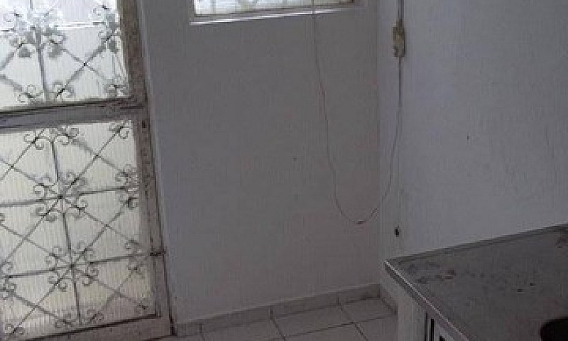 Casa Com 3 Dormitóri...