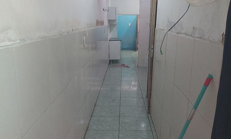 Casa A Venda...