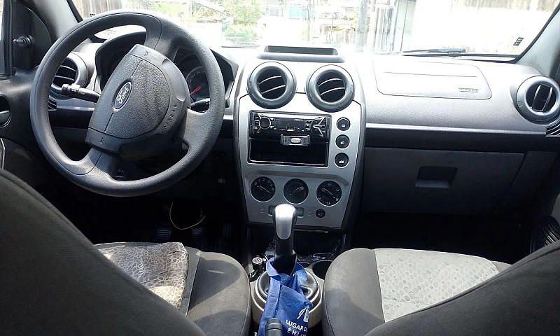 Ford Fiesta Se 1.0 8...