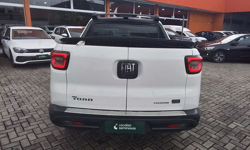 Fiat Toro Freedom 2....