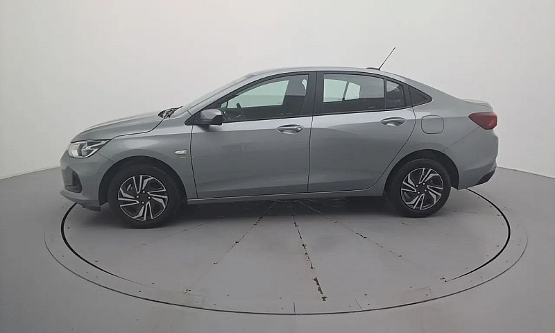 Chevrolet Onix Plus ...