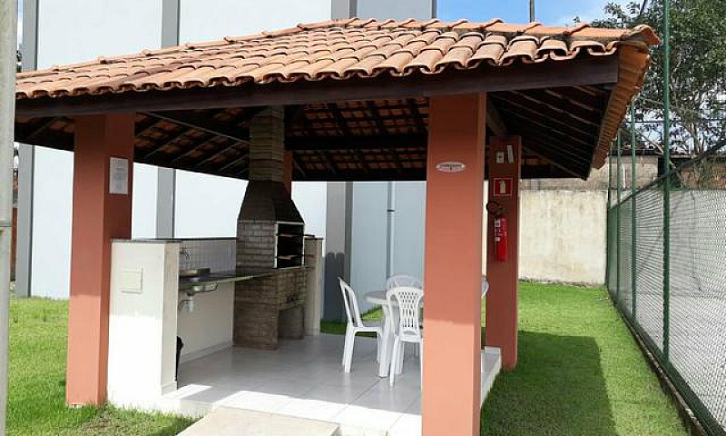 Casa Em Condomínio...