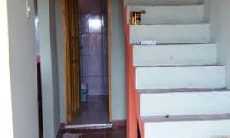 Vende-Se Uma Casa...