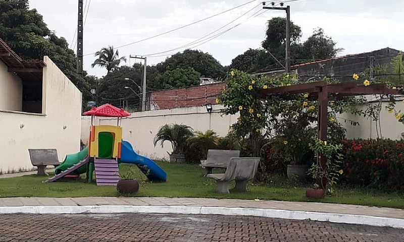 Condomínio Fechado N...